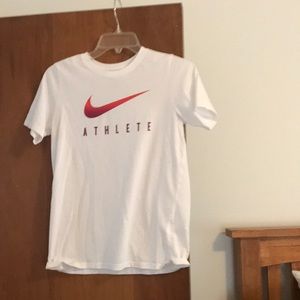 Nike T-shirt